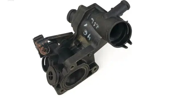 Thermostat/thermostat housing