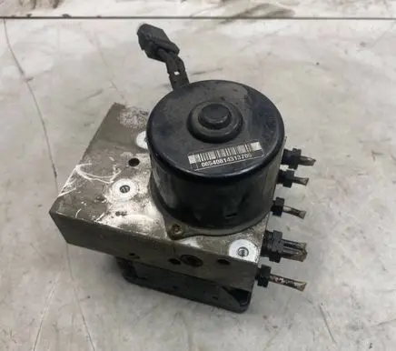 Volvo S80 ABS Pump 9496946 346982 10094904203
