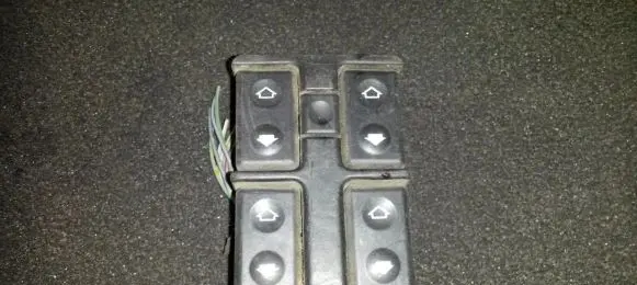 BMW 5 E34 Electric window control switch 1378127 927481