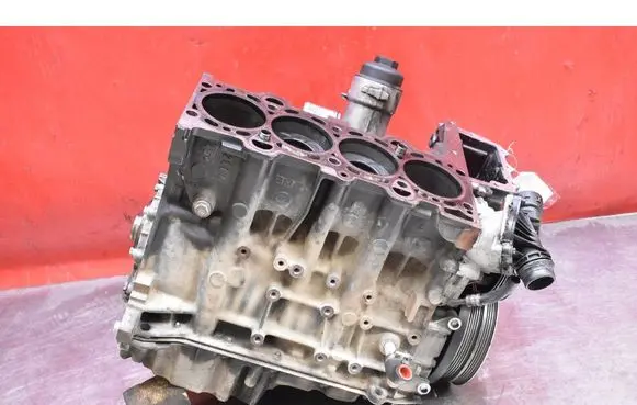 BMW 1 E81 E87 Engine block 204D4
