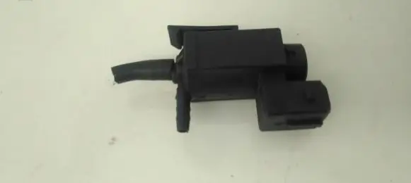 BMW 5 E60 E61 Turbo solenoid valve 72234100 7.22341.00