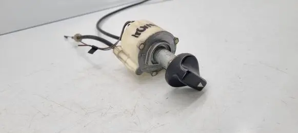 Mercedes-Benz E W124 Interior fan control switch 1248300185
