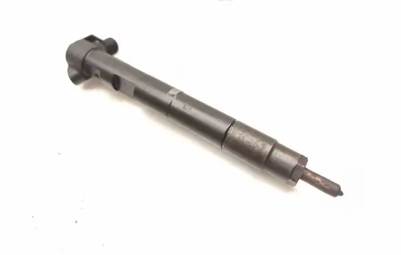 Mercedes-Benz E W212 Fuel injector A6510704987 28342997