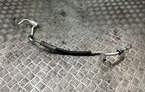Suzuki Swift III Air conditioning (A/C) pipe/hose