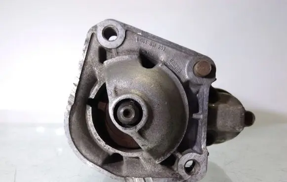 Volvo XC90 Starter motor 005831253