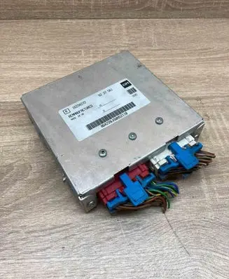 Opel Vectra B Engine control unit/module ECU 6237561 16234272 WithPlug
