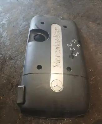 Mercedes-Benz C W203 Engine cover (trim) A6110101067