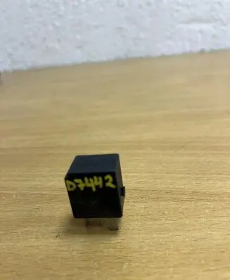 Mercedes-Benz GLC X253 C253 Other relay 4RA00781300 D7442