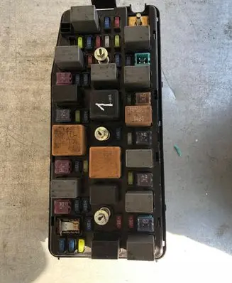 Chevrolet Captiva Fuse box set