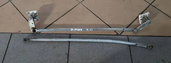 Isuzu D-Max Front wiper linkage 