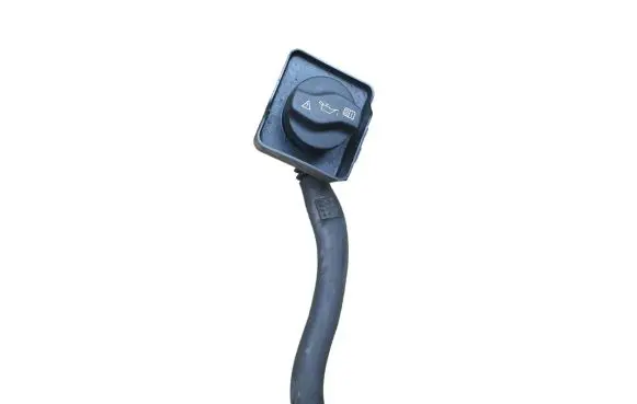 Mercedes-Benz Vito Viano W447 Oil fill pipe A6510102715