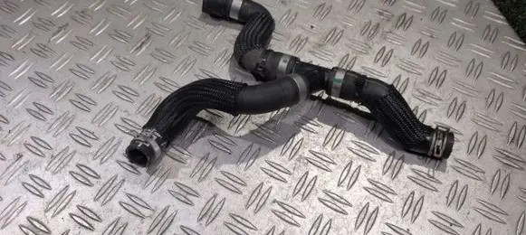 Renault Trafic III (X82) Engine coolant pipe/hose 140537961R