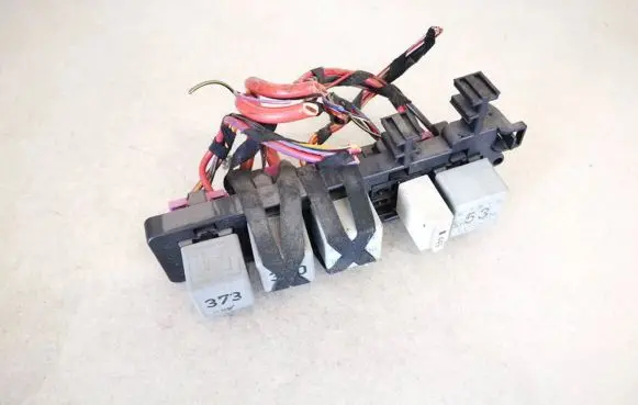 Volkswagen Golf V Fuse box set 1k1937503