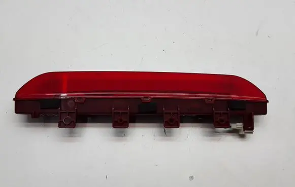 KIA Sportage Third/center stoplight 927003W