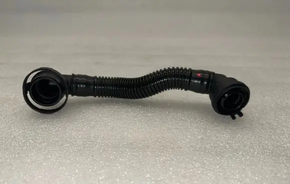 Breather/breather pipe/hose