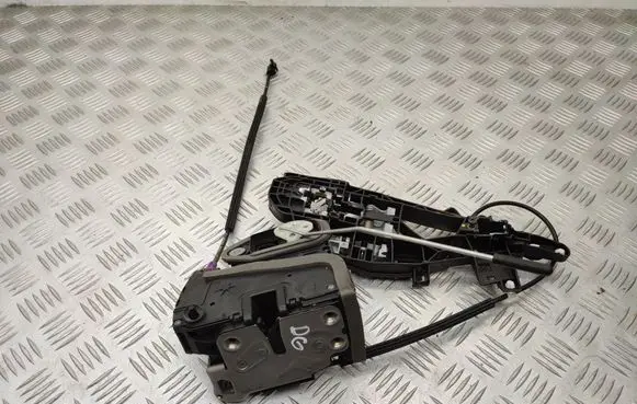Opel Insignia B Rear door lock C3039072 13533667