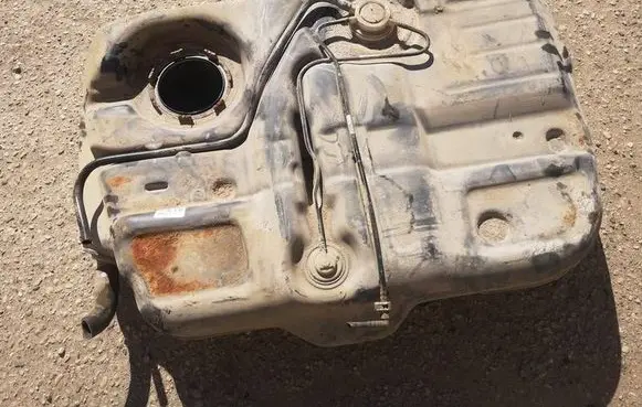 Fiat Freemont Fuel tank 04766090AA