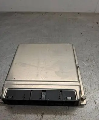 Mercedes-Benz C W203 Engine control unit/module A0001535379 0281010852 28RTF000