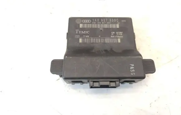 Volkswagen Golf V Gateway control module 1K0907530C 1K0907951