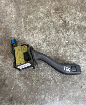 Volkswagen PASSAT B7 Wiper control stalk 1K0953519 01203504 20356452946529
