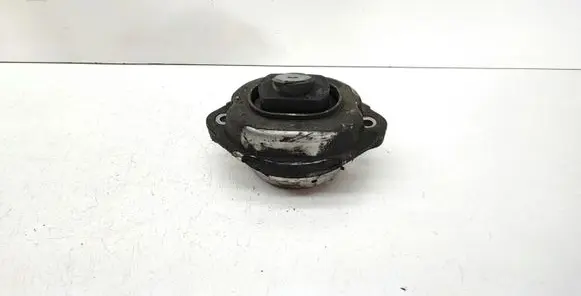 BMW X5 E53 Engine mount bracket 6758444