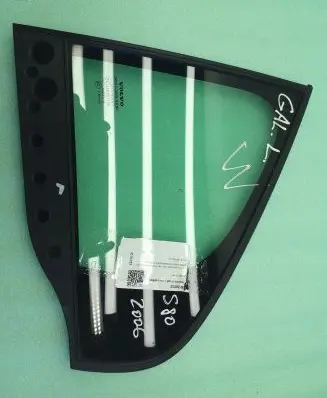 Volvo S80 Rear vent window glass 30779888 30779890