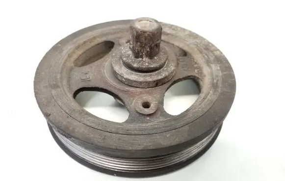 Toyota Avensis T250 Crankshaft pulley 134080R011 1207C