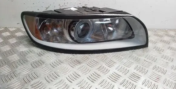 Volvo V50 Headlight/headlamp 31265695