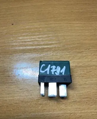 Mercedes-Benz C W203 Other relay 0025420319 C1791