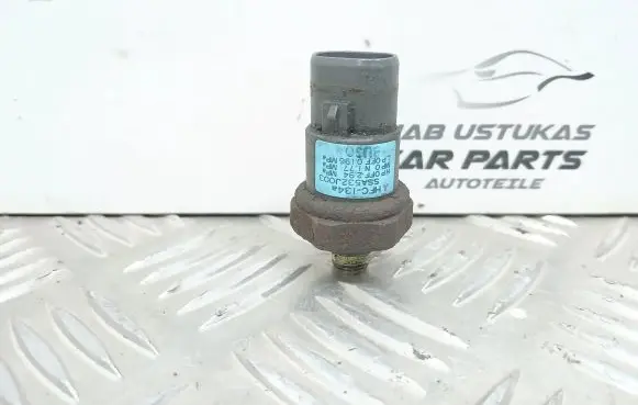 Air conditioning (A/C) pressure sensor