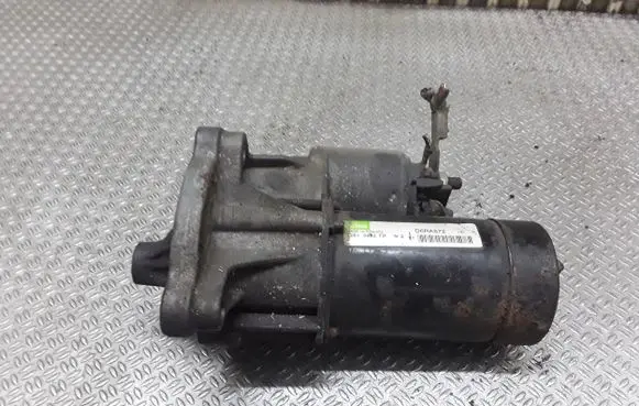 Peugeot 307 Starter motor D6RA572