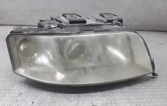 Audi A6 S6 C5 4B Headlight/headlamp 15592400RE