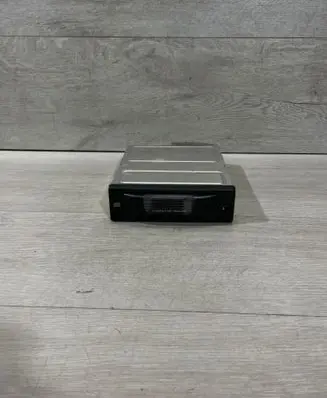 BMW 5 E60 E61 CD/DVD changer 6956939 65126956939 020469