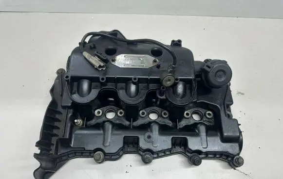 Rocker cam cover