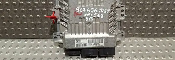 Peugeot 308 Engine control unit/module S25053568 S180075002 9676761080