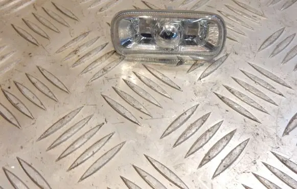 Audi A6 S6 C6 4F Front fender indicator light 8E0949127 3021