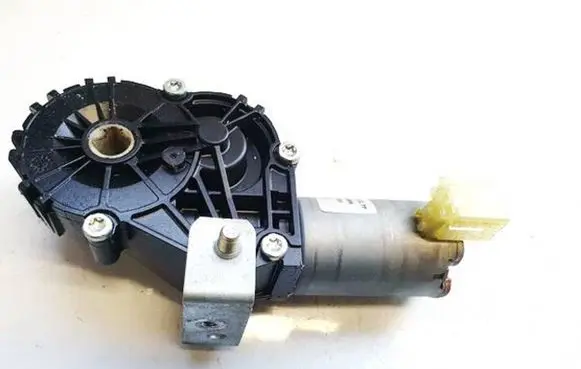 BMW 5 GT F07 Seat adjustment motor 0390204007 5210-9