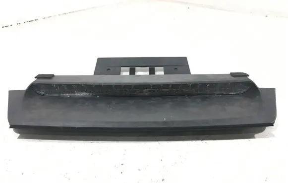 Volvo S60 Third/center stoplight 9483350