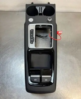 Audi SQ2 GA Center console