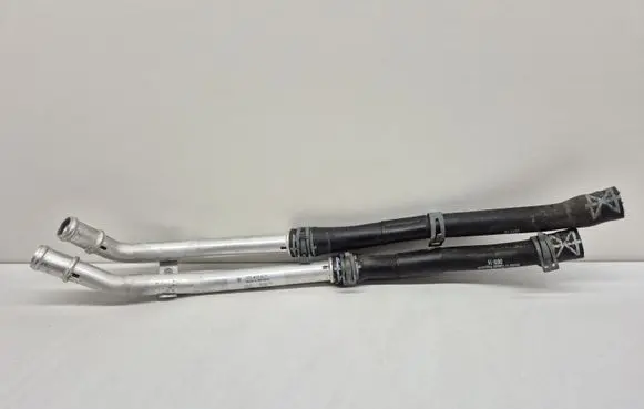 Porsche Cayenne (92A) Engine coolant pipe/hose 7P5815671 7P5819362 7P5819378
