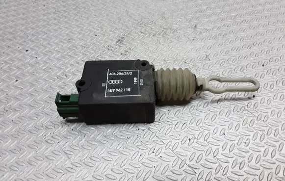 Audi A6 S6 C5 4B Tailgate boot lock/latch motor 4B9962115