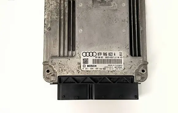 Audi A8 S8 D4 4H Engine control unit/module ECU 07P906023A