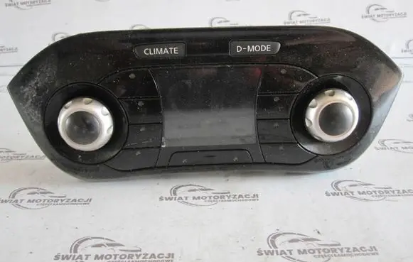 Nissan Juke I F15 Climate control unit 24845BX83B