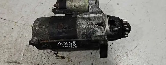 Nissan X-Trail T30 Starter motor 233008H801 M008T71471