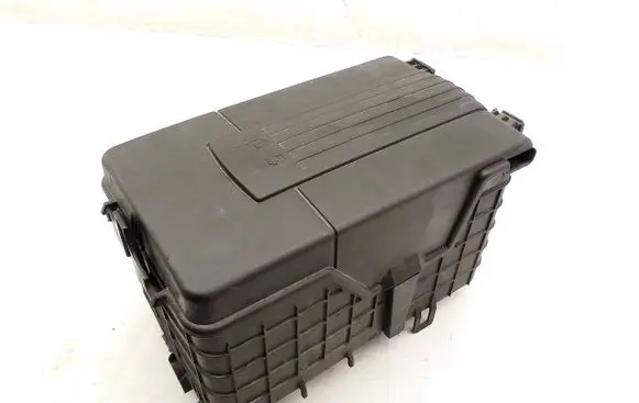 Volkswagen Golf V Battery box tray 1K0915335C