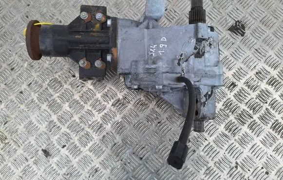 Suzuki SX4 Rear gearbox reducer/haldex oil pump S27730035