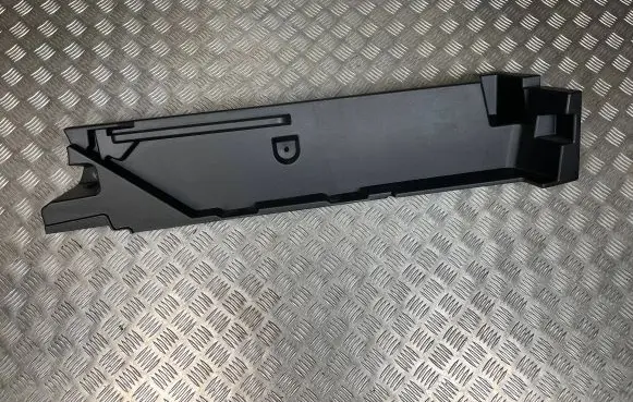 Renault Arkana Tailgate/trunk side cover trim D27602JL000