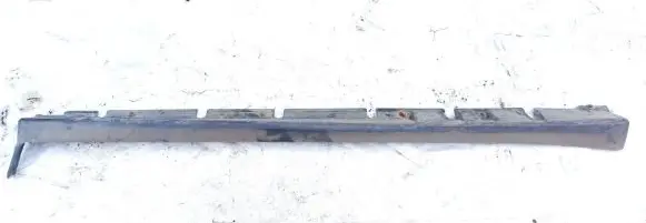 Mitsubishi Carisma Sill