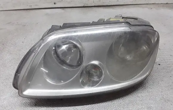 Volkswagen Caddy Headlight/headlamp 2K0941005B