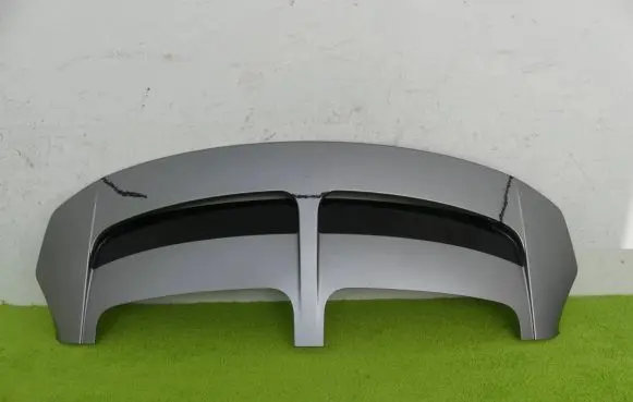 Tailgate/trunk spoiler